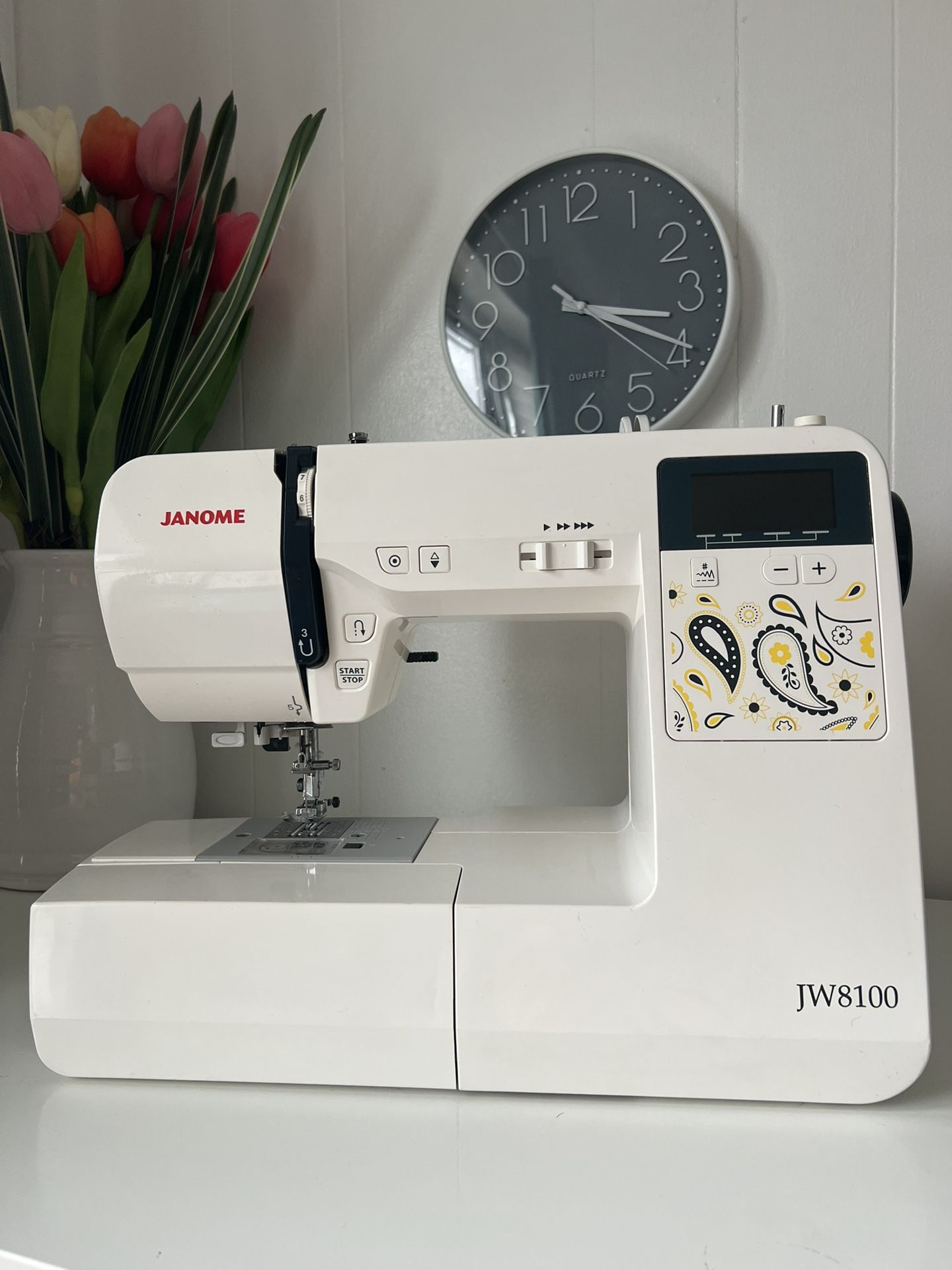 Janome JW8100 Computerized Sewing Machine NEW Open Box