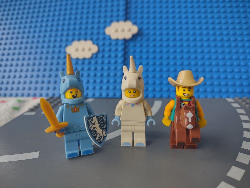 Lego Series Unicorn Horse Costume Minifigures Lot