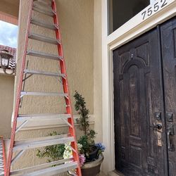 Werner 12 ft Fiberglass Ladder – 300 lb Capacity – Type IA Heavy Duty