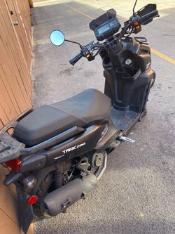 2025 Tank200 scooter