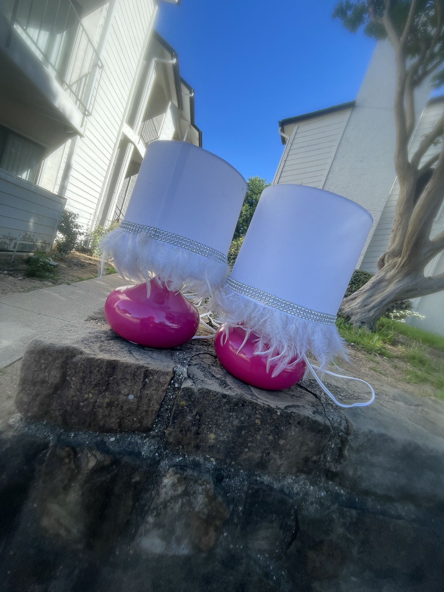 PINK LAMPS