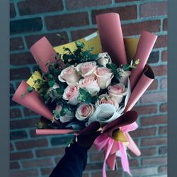 1 Dozen Valentines Bouquet 
