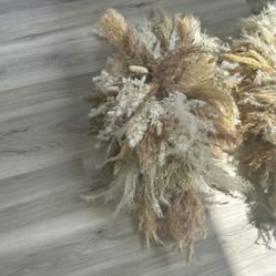 Head Table Or Arch Dried Decor