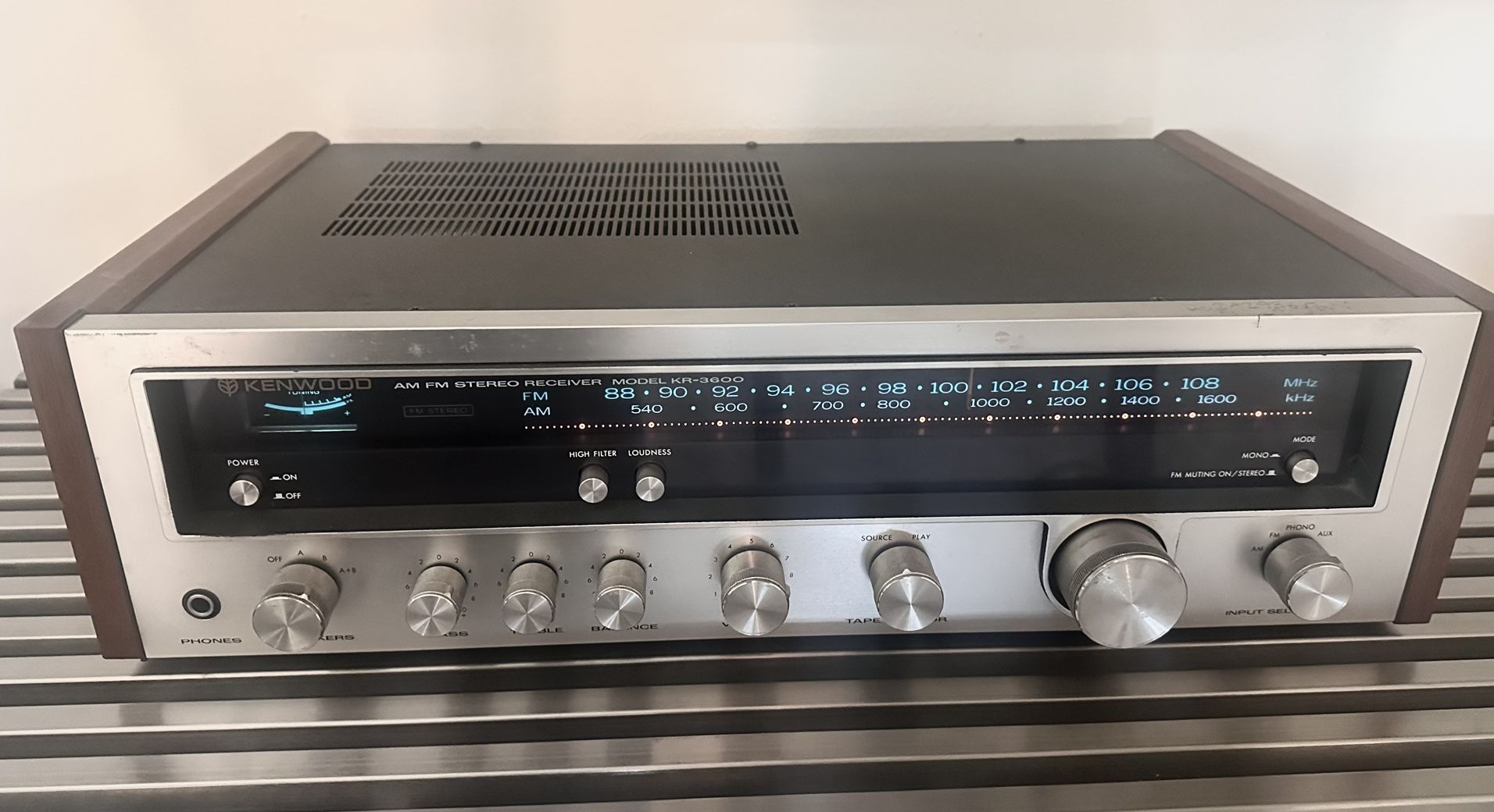 Kenwood KR-3600 Vintage Receiver 