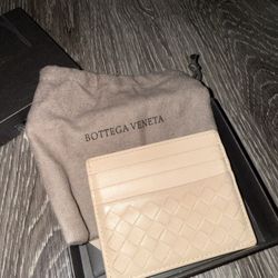 Bottega Venetta card holder: wallet