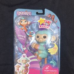 Fingerlings Danny And Giana