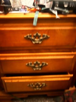 Cal king bed antique
