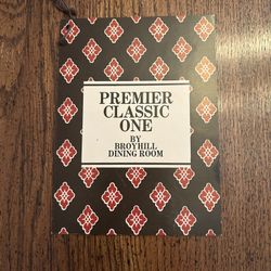 Dining Room Table, Chairs & Hutch