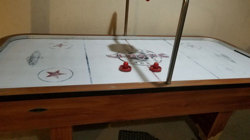 Classic sports air hockey for free just pick up