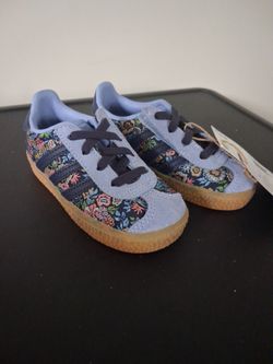 Adidas size 6t todler shoes gazelle