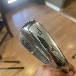 Mizuno MP-67 Blades Stiff Shaft 3,5,6,7,8,9and PW, Missing 4iron