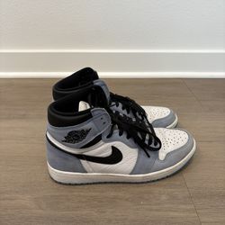 Jordan 1 Retro High University Blue