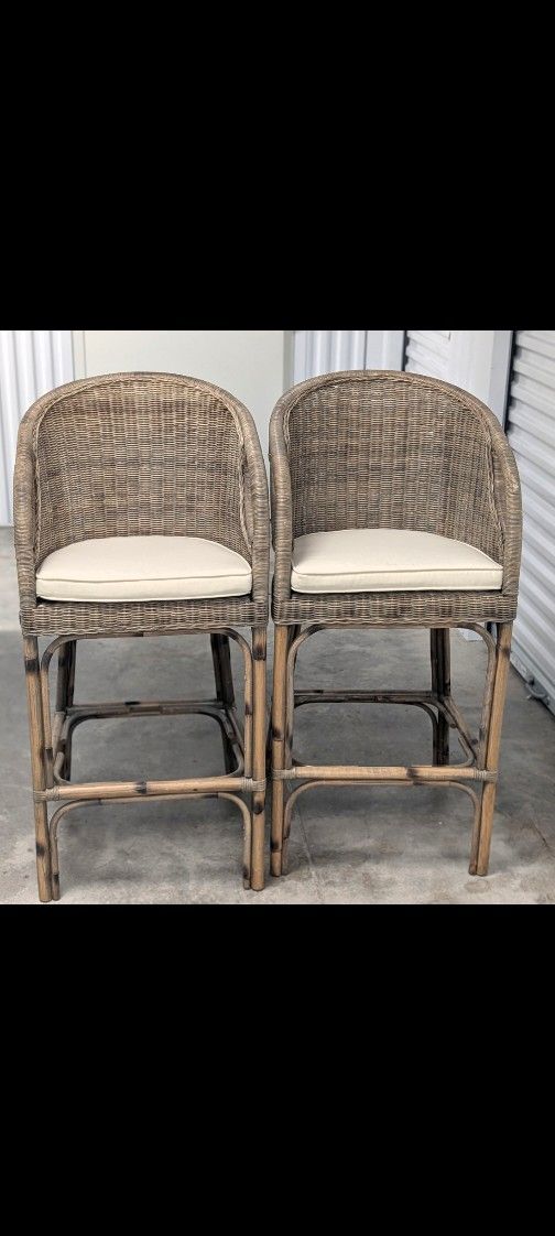 Main Brown Counter Rattan Bar Stool