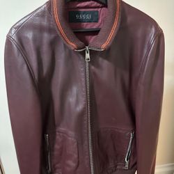 Gucci jacket Red (L)