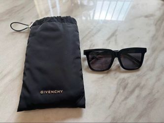 Givenchy GV Day- GV40084F01A