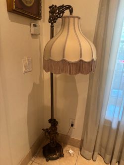 Standing lamp