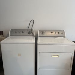 Side by Side Washer and Dryer Set