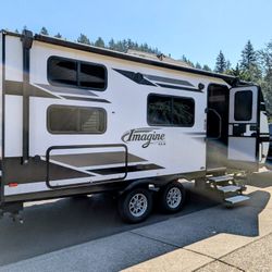 Grand Design Imagine XLS 21bhe Travel Trailer 