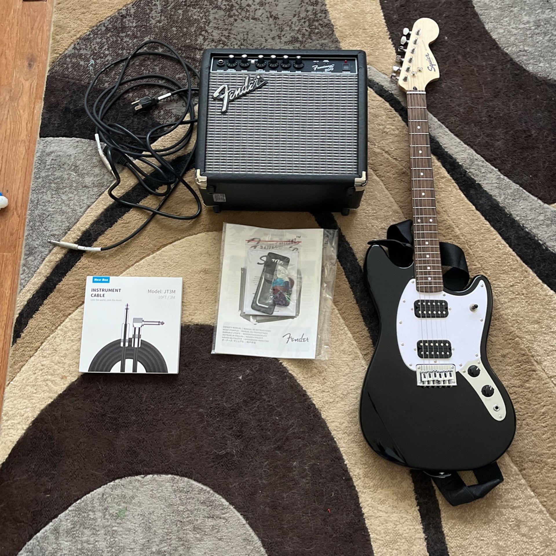 Fender Squier Bullet Mustang HH Electric Guitar With Amp Set