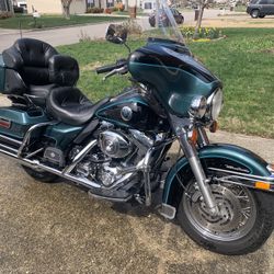 2002 Harley-Davidson FLHTCUI