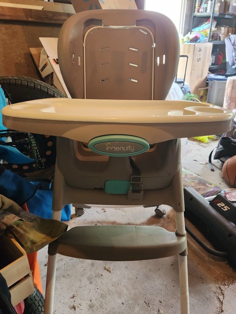 Convertible Highchair