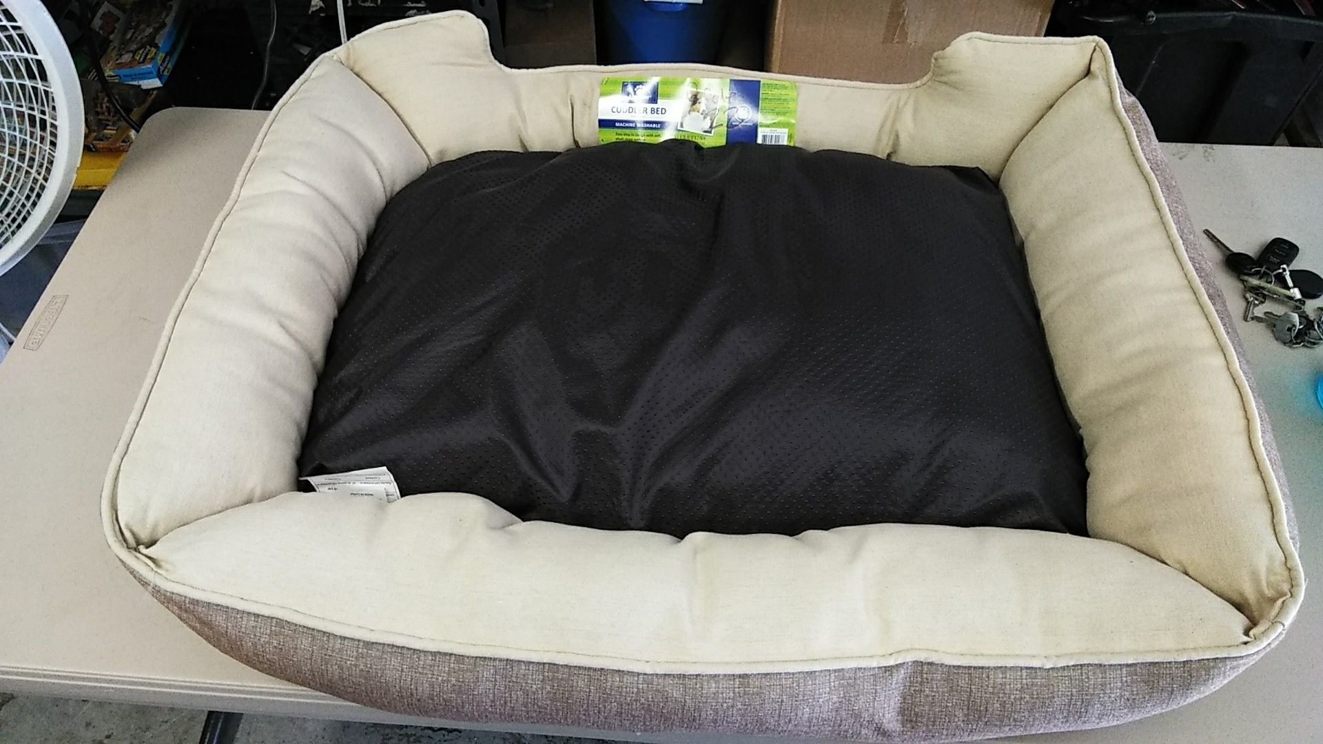 BRAND NEW 27x36 Top paw Cuddler Dog Cat bed from PetSmart