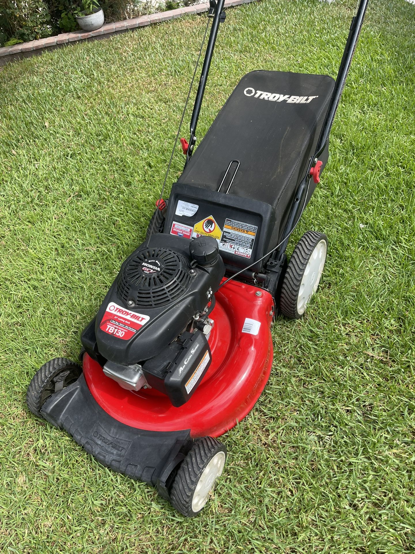 Lawnmower 