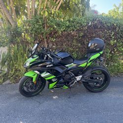 2017 Kawasaki Ninja 650 W ABS