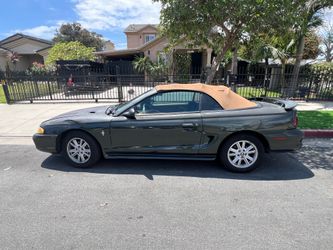 1988 Ford Mustang