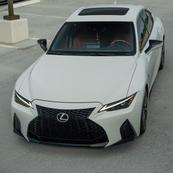 2021 Lexus IS 350