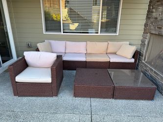 7 piece Outdoor woven wicker set