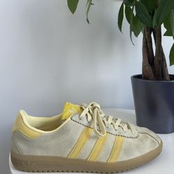 Adidas Bermuda Almost Yellow | Women 7