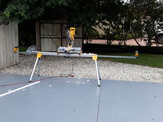 MITER SAW 718 DEWALT