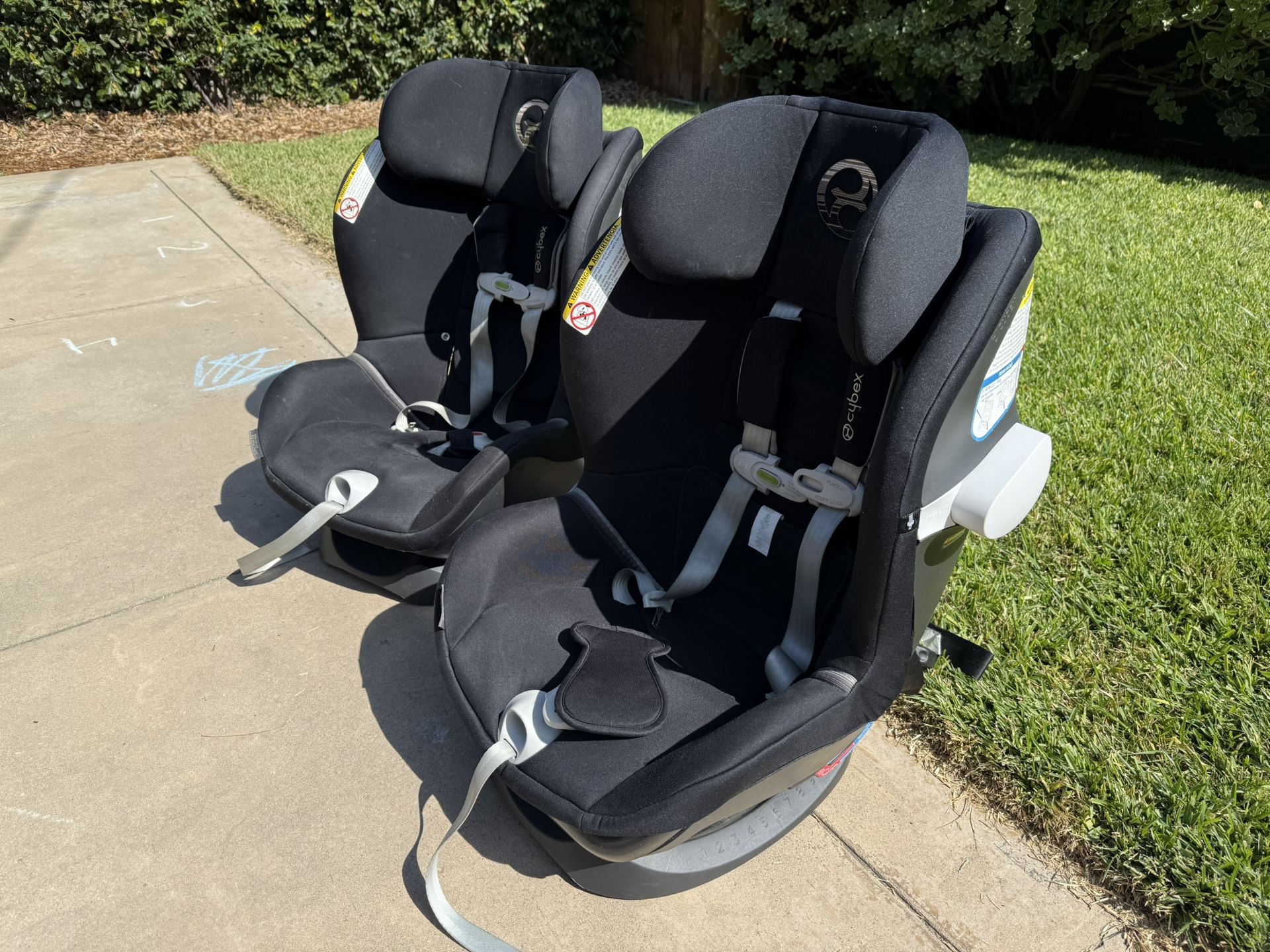 CYBEX Sirona M Convertible Car Seats (2) - www.disolcolor.com