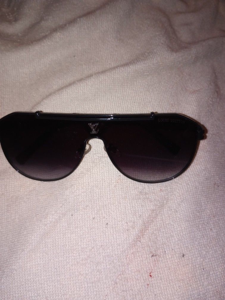 Louis Vuitton sunglasses guaranteed authentic with receipt brand new for  Sale in San Francisco, CA - OfferUp