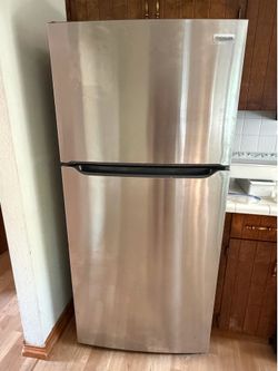 Frigidaire refrigerator