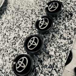 4 pcs. 2025 Toyota 4runner Wheel Caps