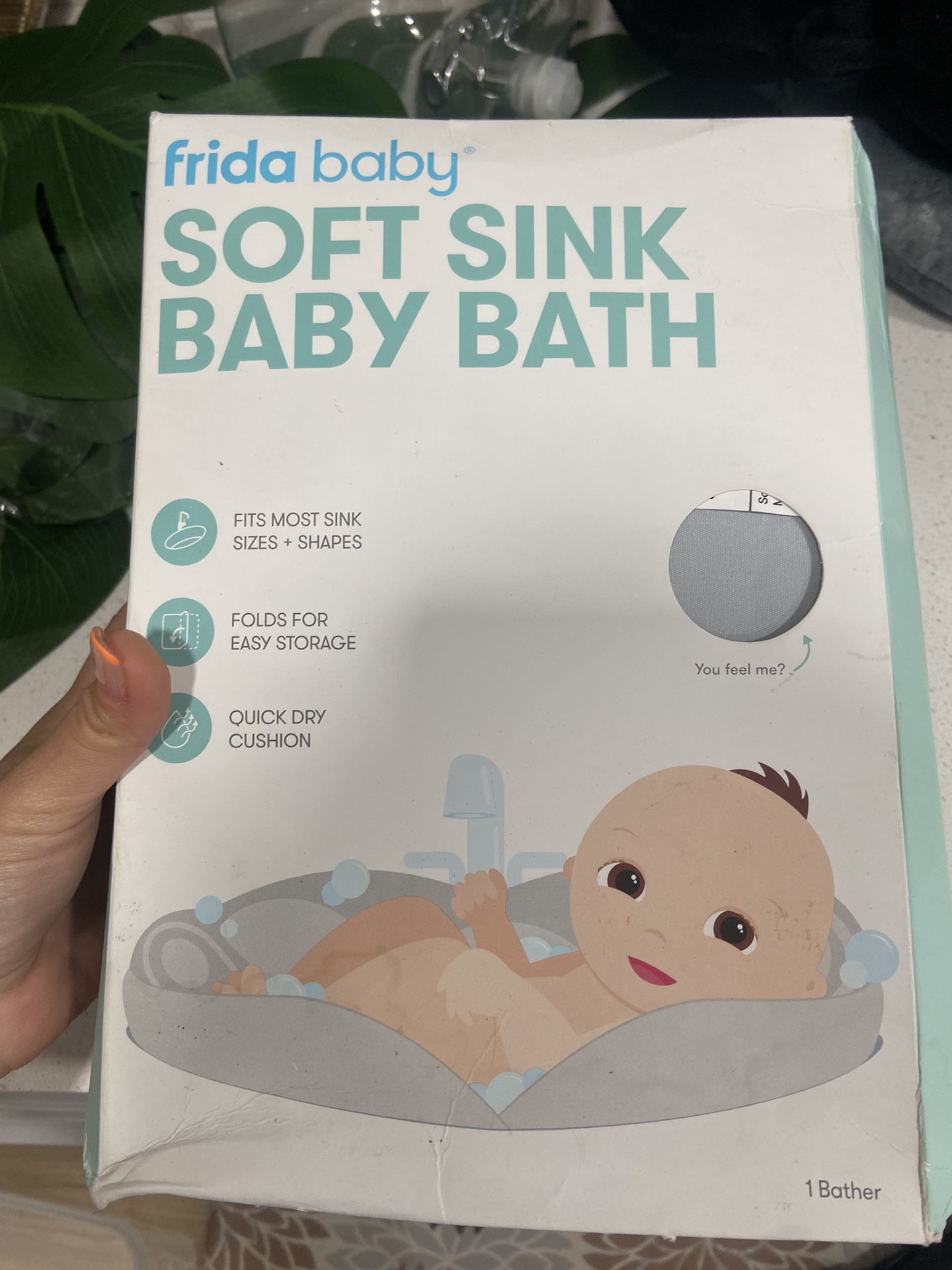 New Frida Baby Bath Sink