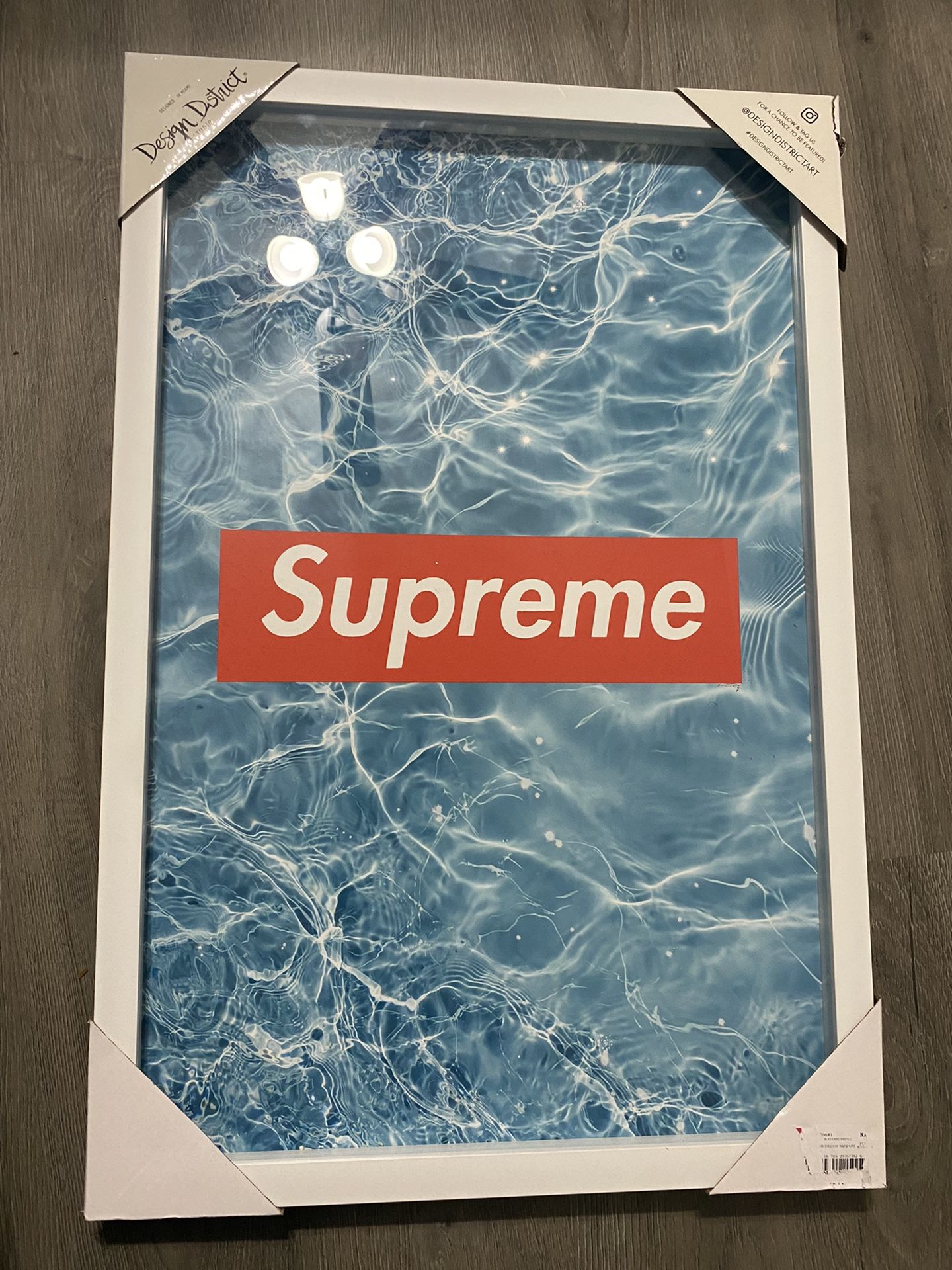 Supreme Logo Art