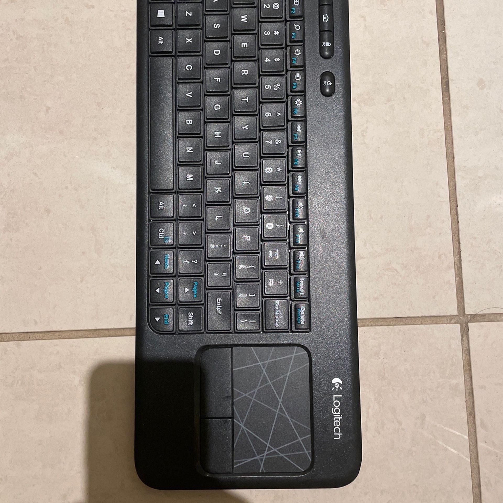 Logitech wireless keyboard K400r