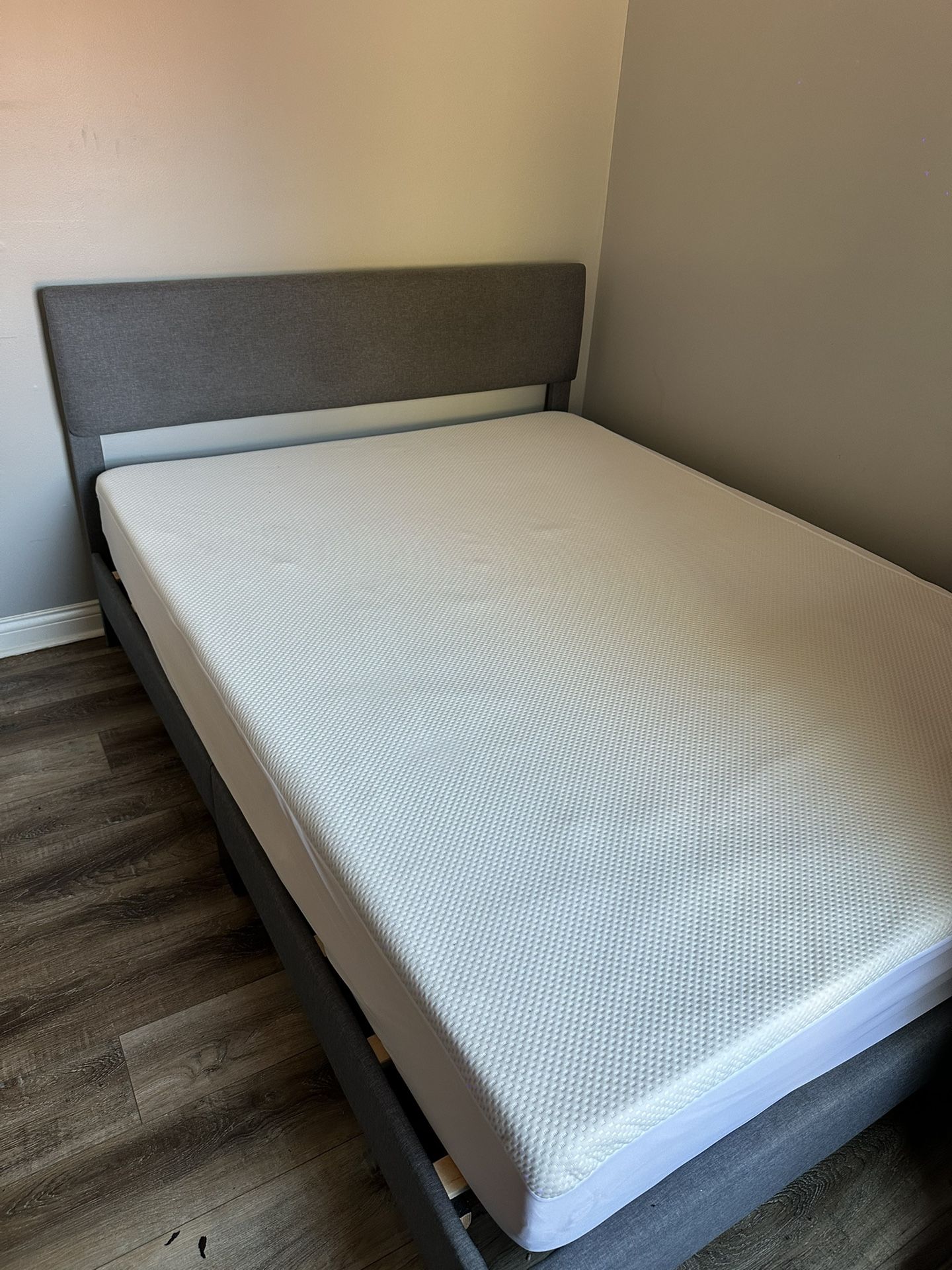King Size Mattress With Bed Frame
