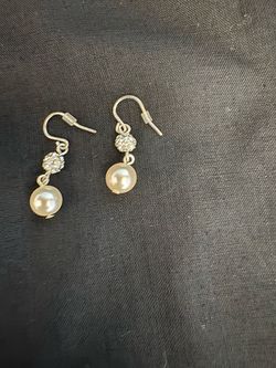 Sparkle & pearl-look earrings
