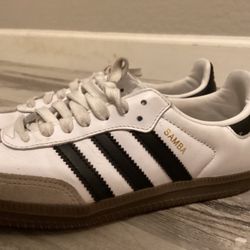 Woman Sambas Adidas