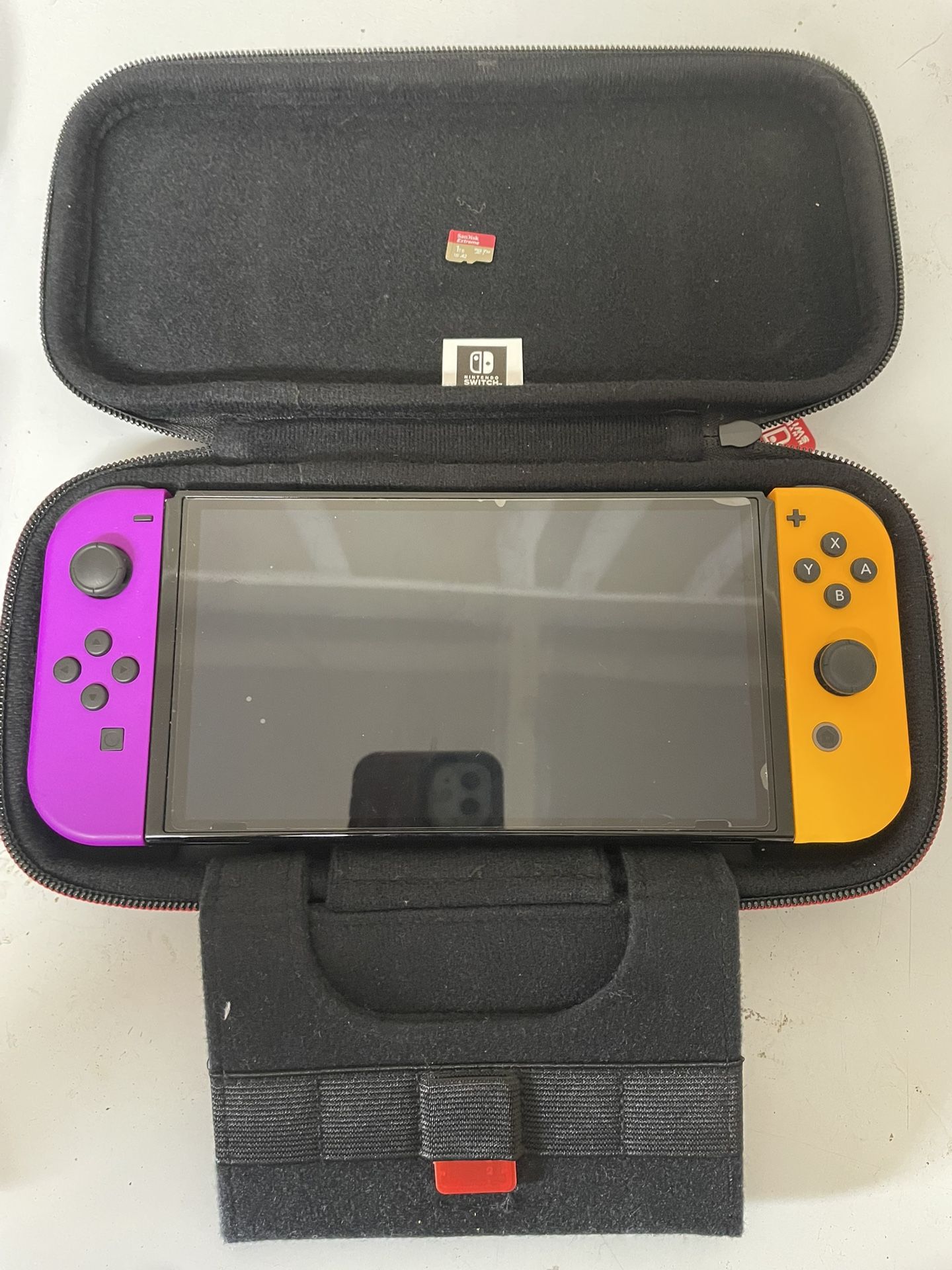 Nintendo Switch OLED and TV Dock