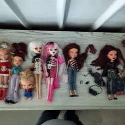 Bratz Dolls Lot 