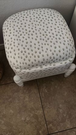 Stool Decor