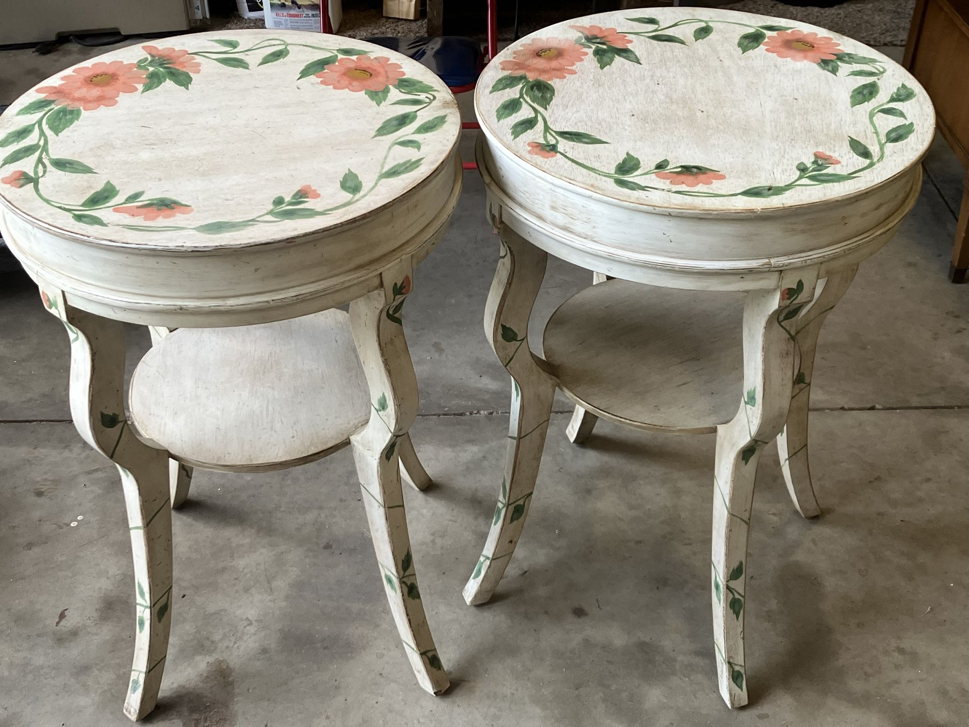 2 Vintage Side Tables