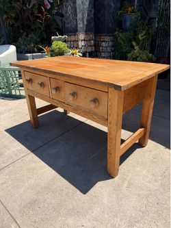 1850s farmhouse kitchen table