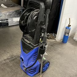 Pressure washer
