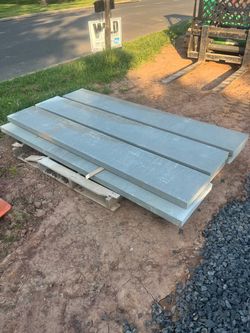 12”x4’-8’x2” thermal finish bluestone treads